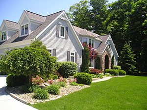 Landscapers and Lawncare Services in Unicoi, TN